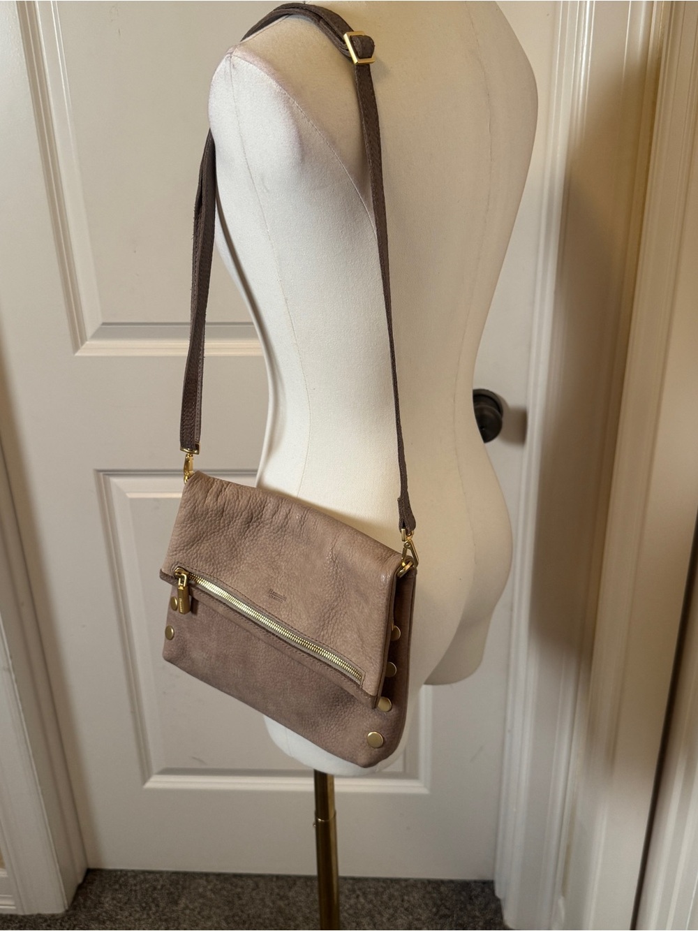 Hammitt VIP Medium Crossbody Bag Pewter Brushed Gold Leather Clutch Purse - Picture 5 of 13